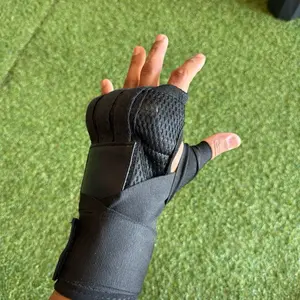 Easy Boxing Hand Wraps – Quick Slip-On Wrist Support for Training & Sparring