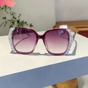 Glasses, Women Oversized Frameless Eyewear With Rose Golden Frames And Sparkling Accents, Sturdy Polycarbonate Construction for Daily Casual Wear