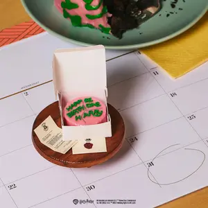 MGA's Miniverse Make It Mini Harry Potter's™ Birthday Cake - SPECIAL EDITION, LIMITED, EXCLUSIVE