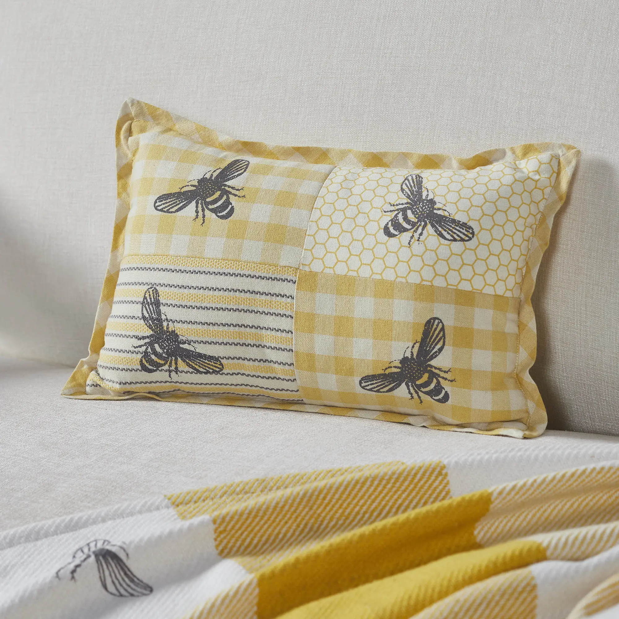 Golden Bees Patchwork Bee Pillow, Neutral Color Scheme, Rustic Charm Decorative Pillow for Bedding & Soft Furnishings
