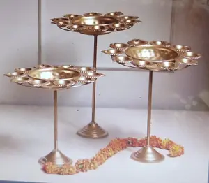 Diya Urli Stand(14 in)
