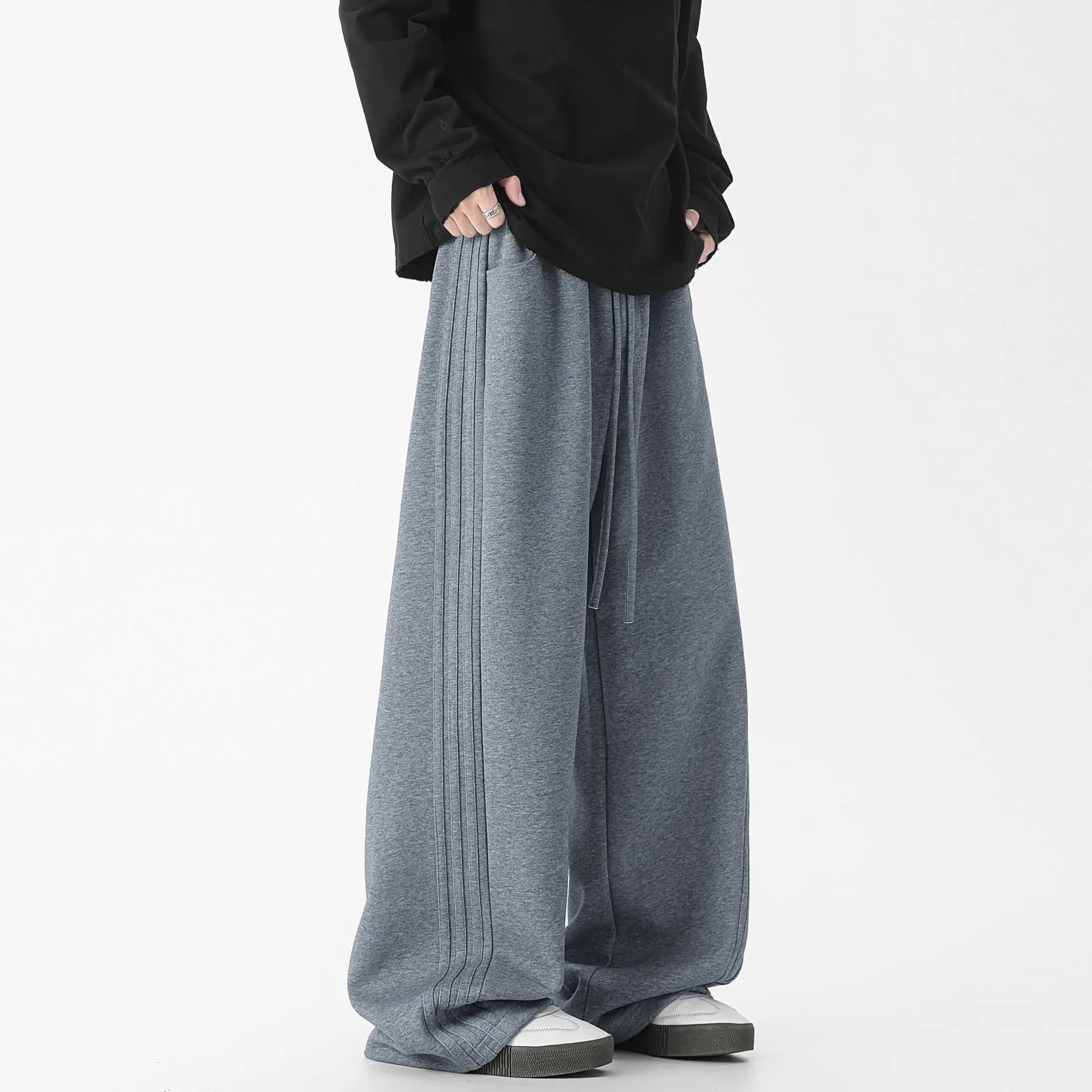 EMMIOL Men's Y2K Baggy Barrel Striped Sweatpants, Wide Leg Track Pants with Drawstring Waist, Cuffed Hem and Pockets