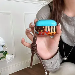 Leopard Print Gradient Stitched Leather Rope Case for Apple AirPods Pro 2/Pro/AirPods 4/3/2, Stylish Protective Cover with Braided Strap