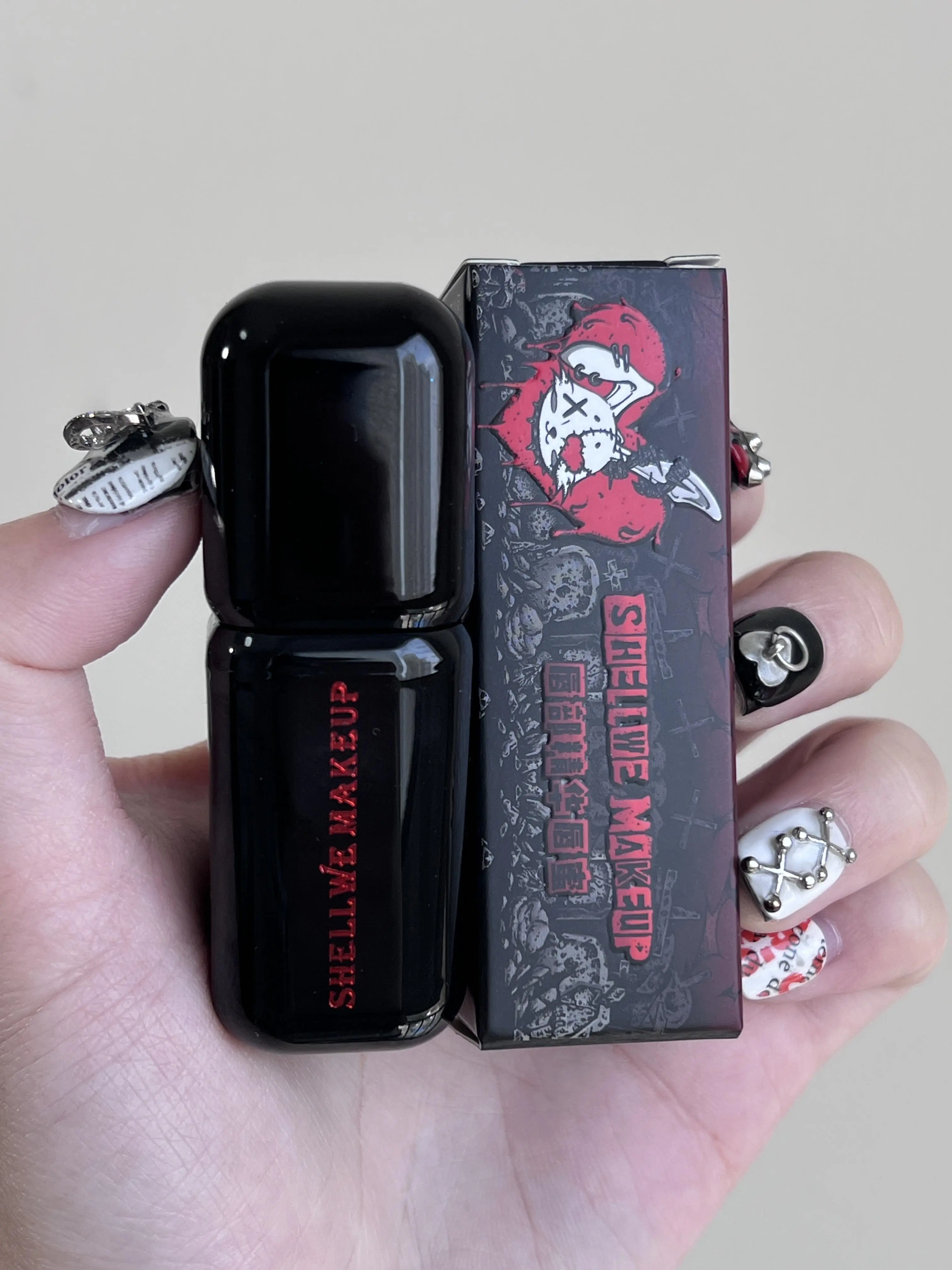 Shellwe Makeup x Freya86 Punk Bunny Lip Gloss, Moth Flame - A Glossy Collaboration Lip Enhancer for a Bold, Statement Finish, Lip Glaze, Makeup Products