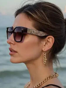 Women's Fashion Sunglasses 2026 New All-Seasons Casual Style, Decorative Lens, Oval Frame, Includes Case and Cloth