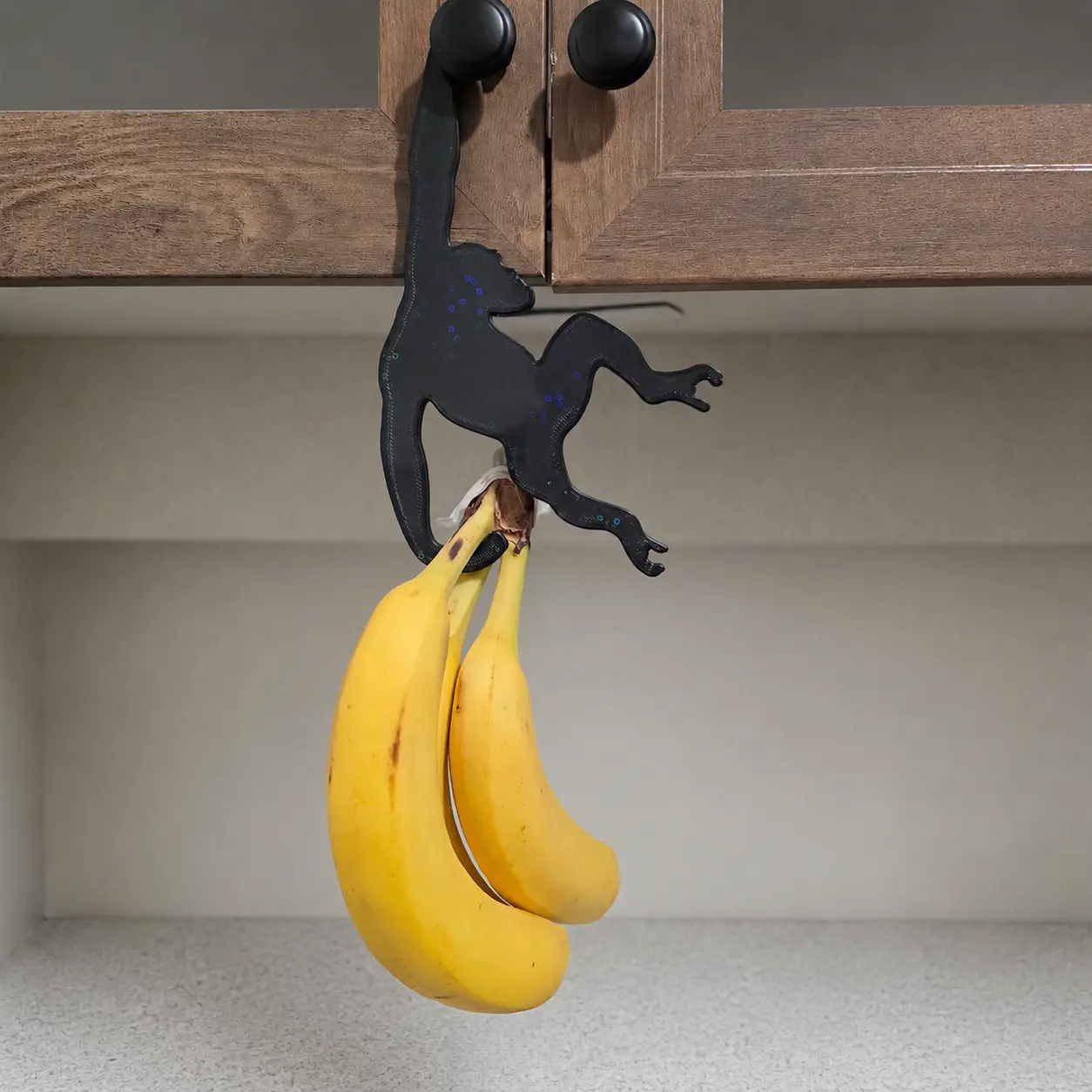 Banana Holder - Unique Design for Hanging Bananas, Perfect for Kitchen Organization and Storage