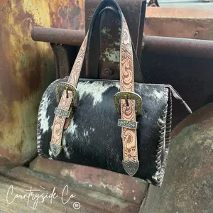 Countryside Co. - Barrel Racer Cowhide Soft Speedy Bag