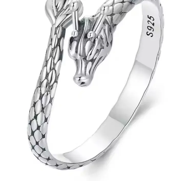 Esencia De luz Anillo Dragón Plata 925 – Joyería Mística de Fuerza y Protección
