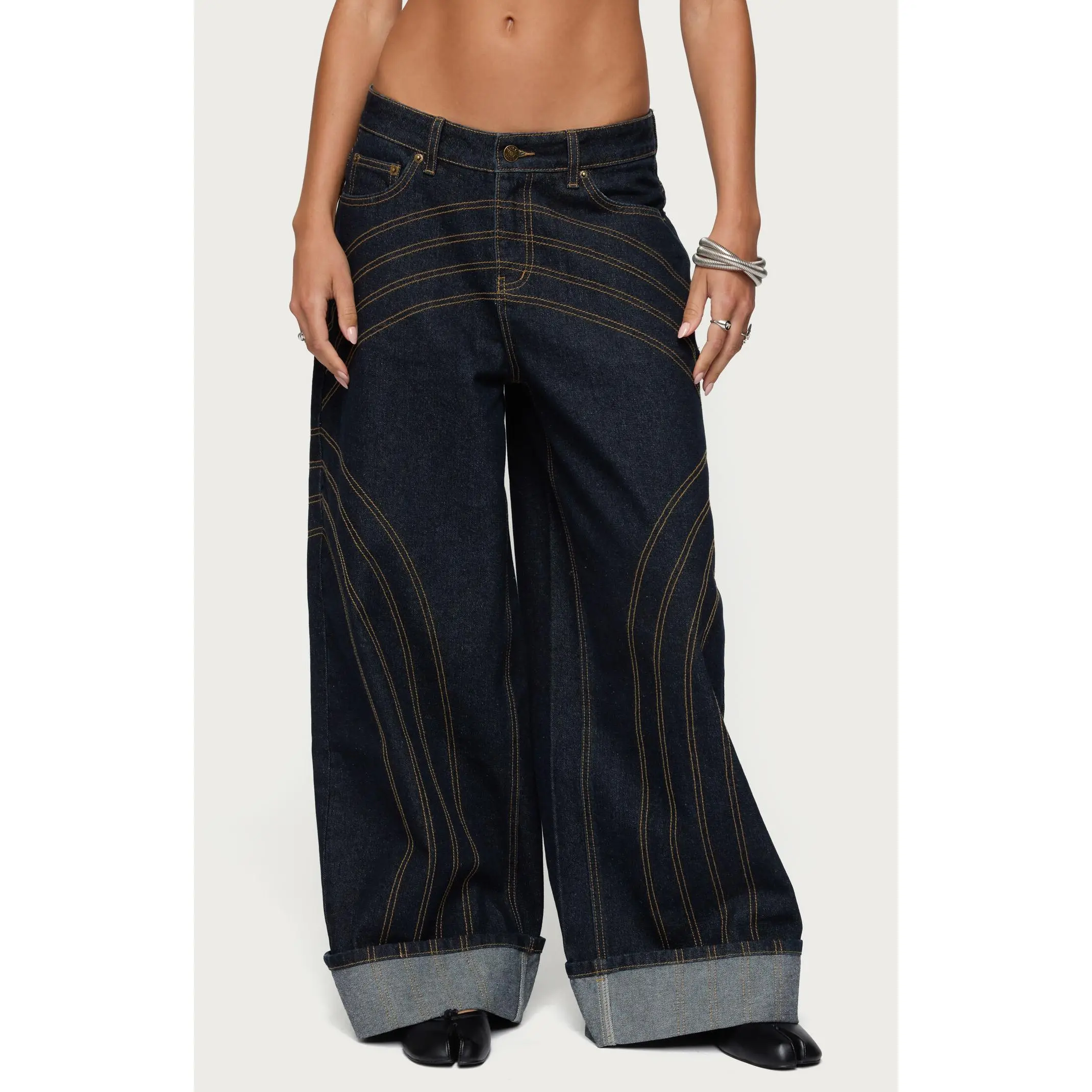 Edikted Women's Cuffed Low Rise Wide Leg Jeans Edikted Women's Cuffed Low Rise Wide Leg Jeans