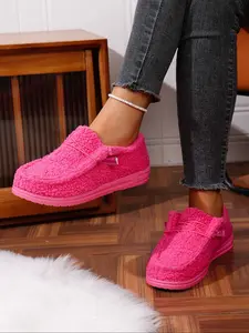 Women's Winter Faux Fur Walking Shoes, Slip on Shoes, Comfortable Fashion Design for Daily Wear & Outdoor Activities, Perfect Women's Footwear for Winter Season