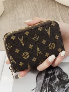 New women's card case Featuring a Stylish Pom-pom Accent, Short zipper wallet, credit card holder, women's short wallet, Card Slots Pocket