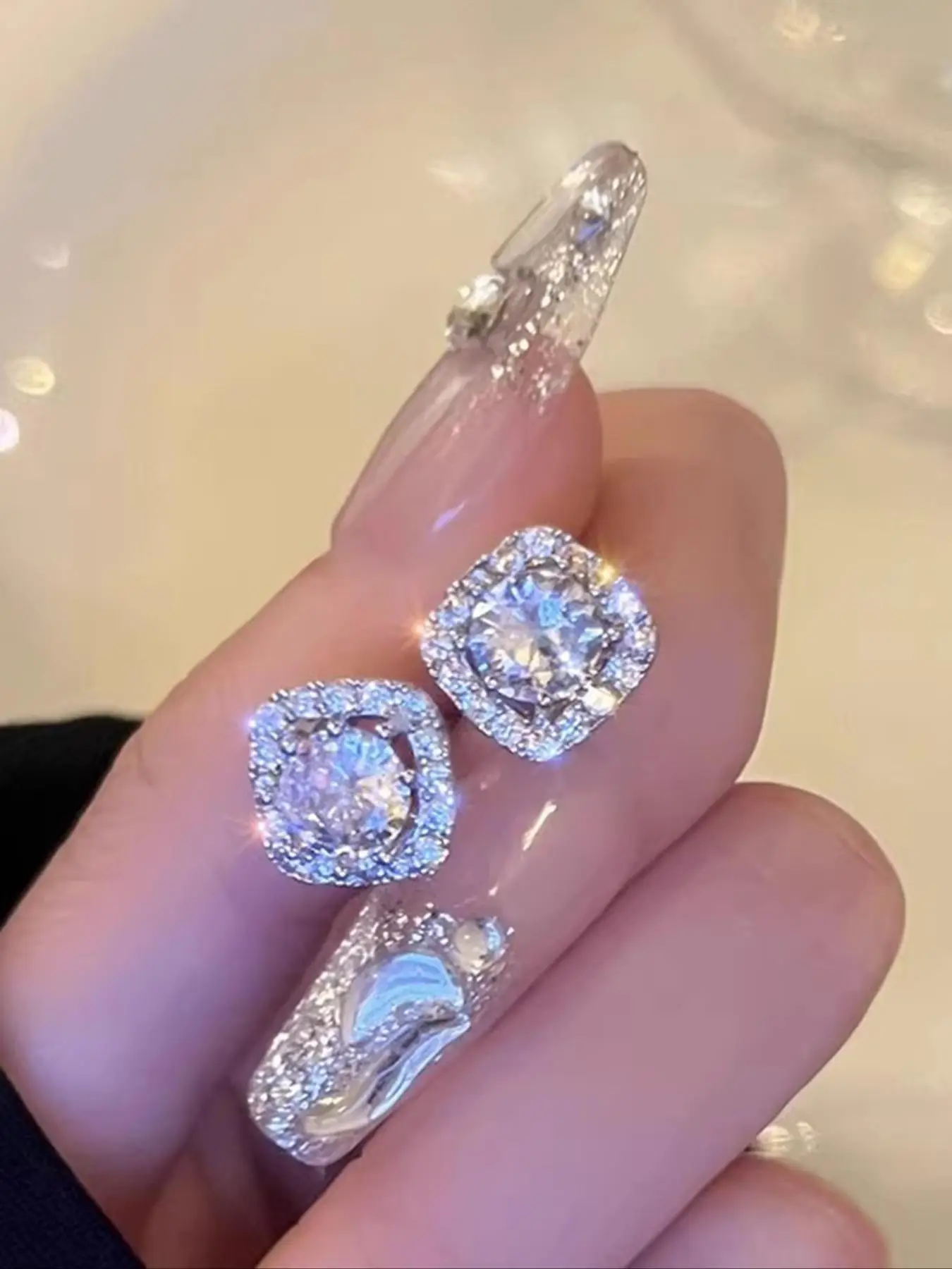 Fashion Shiny Rhinestone Decorated Stud Earrings (1 Pair), Elegant Jewelry for Party, Daily Clothing Decor for Girl, Trendy All-match & Exquisite Jewe