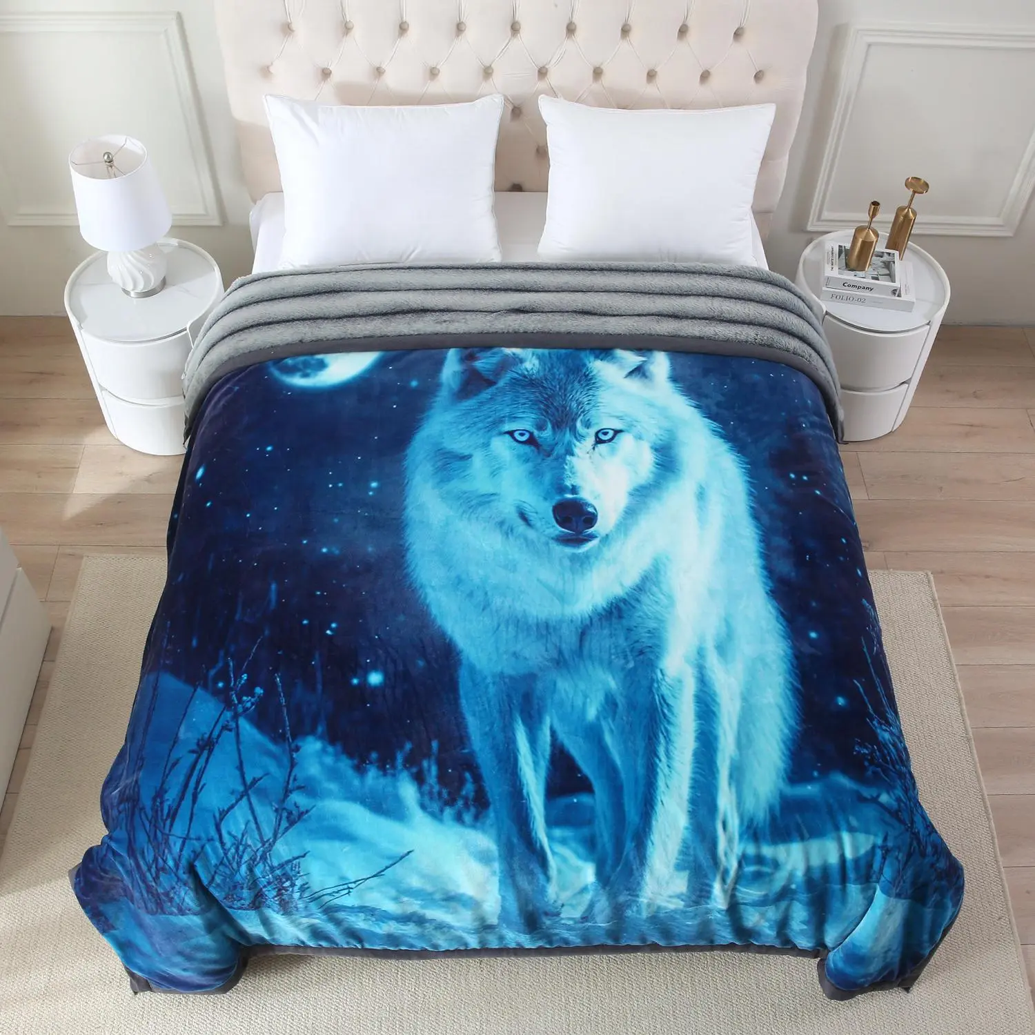 11 lbs Weight,Winter Blanket King Size 85" x 93" Heavy Silky Soft 3 Ply A&B Printed Plush Blanket with Animal Design Ultra Soft Crystal Velvet Texture Wolf Print