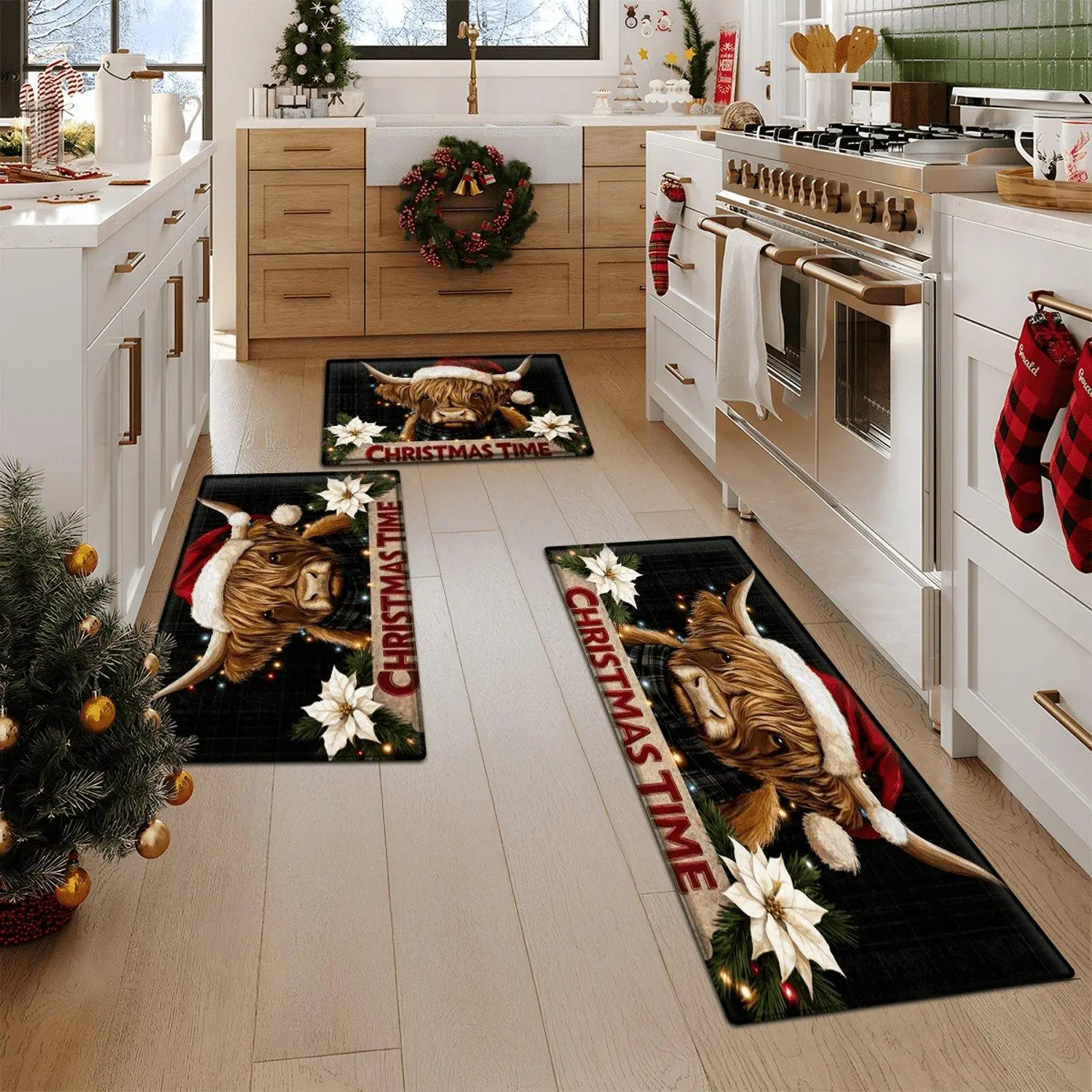 1pc Plush Soft Absorbent Flannel Floor Mat Scottish Highland Cow Christmas Design with Scottish Text Tartan Patterns Machine Washable Entryway Rug Carpet Home Decor
