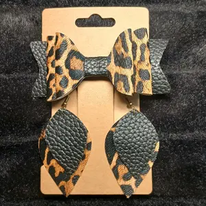 Mommy & Me matching bow and earings