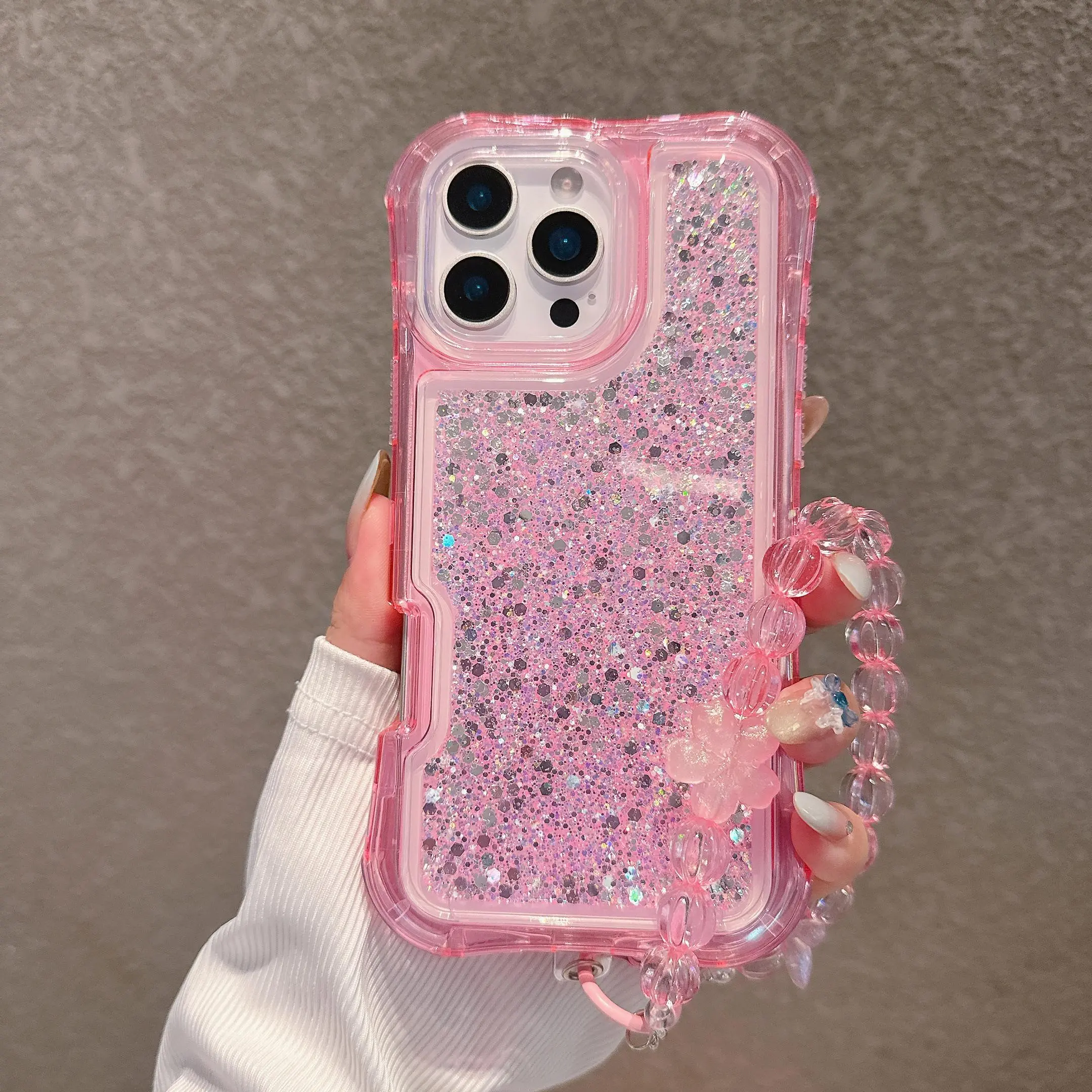 for iPhone1716151413ProMax Plus anti-fall glitter MageSafe mobile phone case designed for girls with bracelet mobile phone case 16151413promaxplusMagesafe mobile phone case