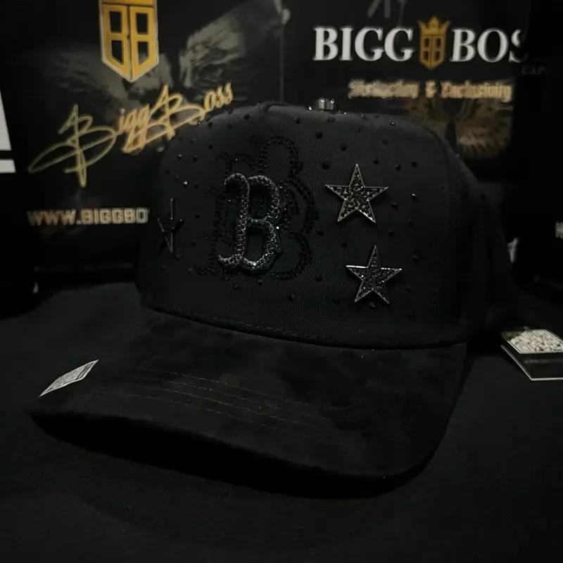 ANIVERSARIO #1 TOTAL BLACK/ BIGG BOSS HATS