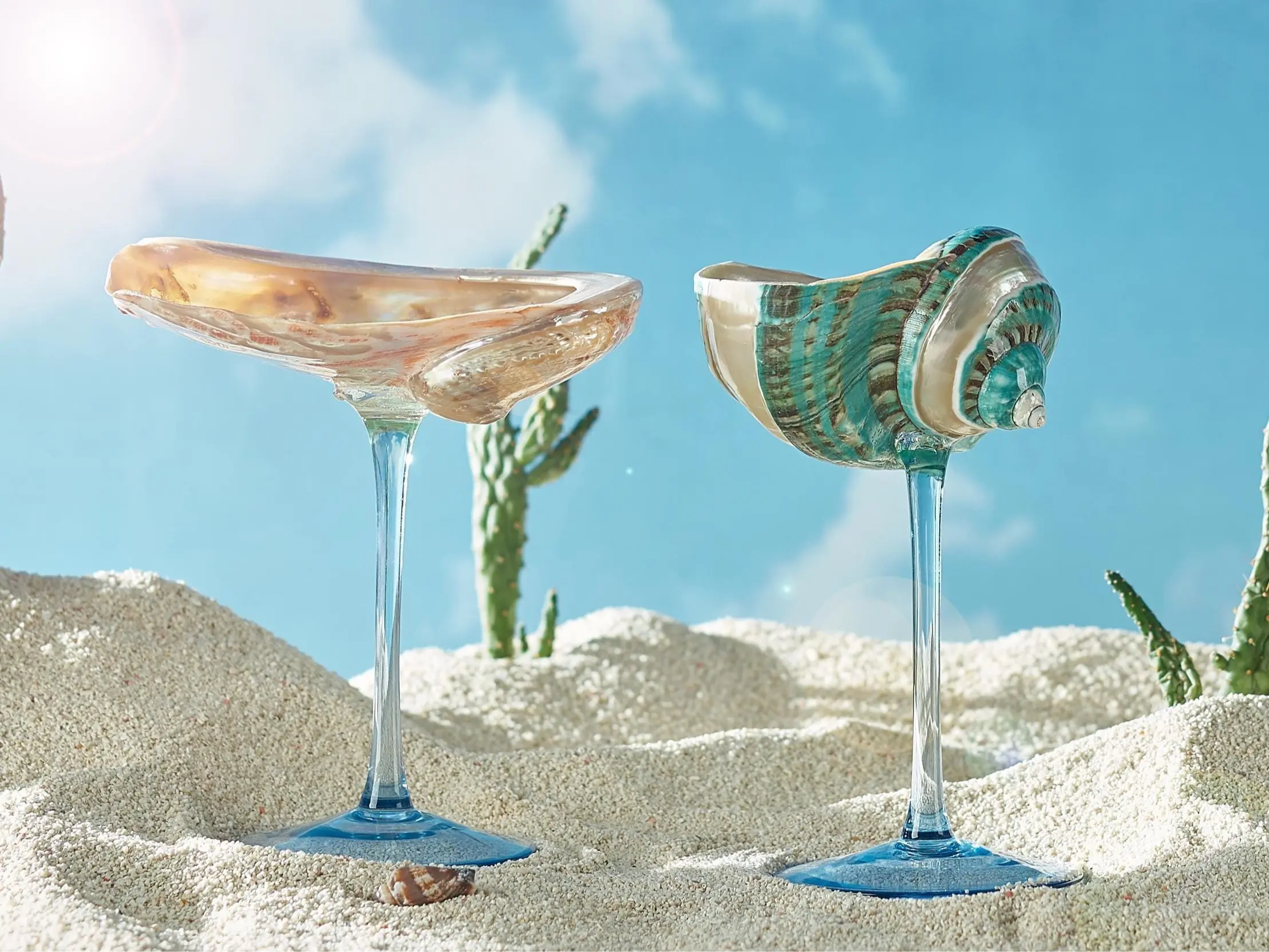 Natural Conch Shell Wine Glass,Beach Wedding Bridesmaid Gifts,Custom Shell Martini Glasses,Goblet Cocktail Glass Cup,Custom Martini Glasses