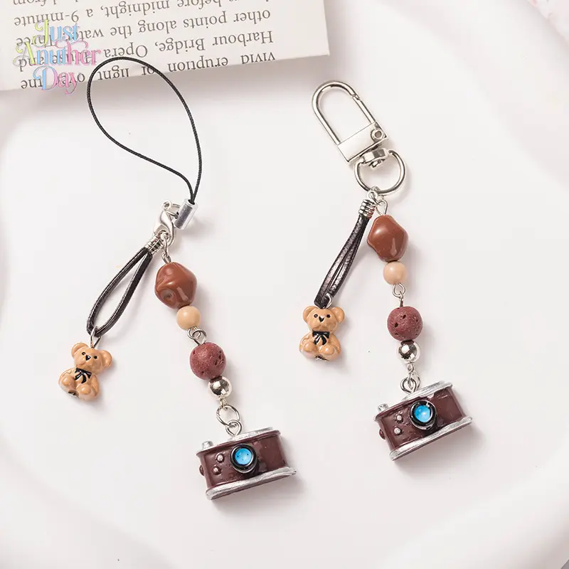 Retro Camera & Bear Beaded Phone Charm Set, 2PCS Vintage Style Keychain with Camera Pendant, Cute Brown Beaded Chain for Phones, Bags & Keys