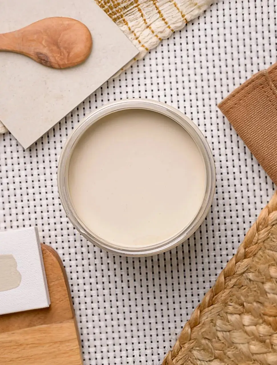 Ecru- Dixie Belle Chalk Mineral Paint