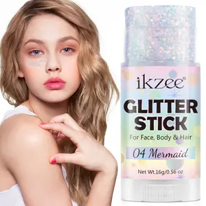 ikzee Glitter Stick features a mix of glitter particles in various sizes, delivering a dazzling, radiant finish. Once applied, it creates a stunning, eye-catching glow for a glamorous, mood-enhancing look. It can be used to accent eye makeup, highlight th
