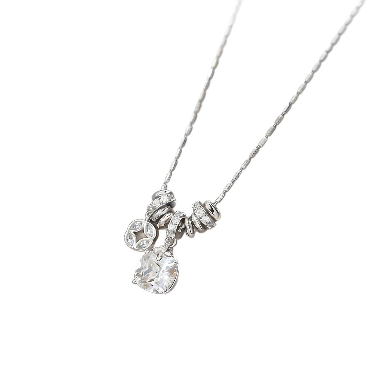 Luxury Sparkling CZ Pendant Necklace, Dainty Silver Plated Clavicle Chain, Elegant Everyday Wear Jewelry, Trendy 2026 Gift for Her