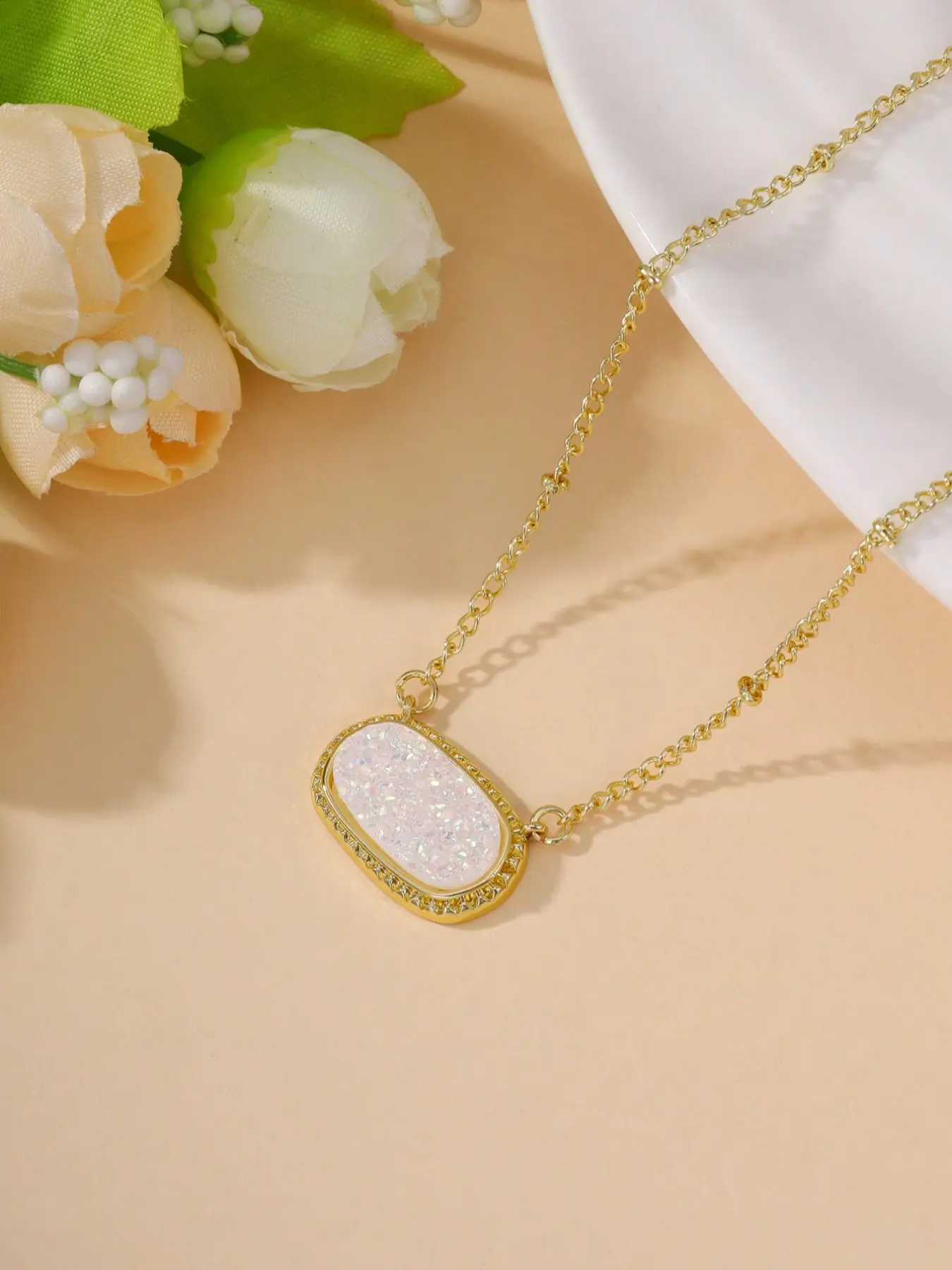 Women's Elegant Oval Shaped Pendant Necklace, Fashion Jewelry for Party, Daily Clothing Decor, Trendy All-match & Exquisite Jewelry for Birthday Gift, Fashionable Jewelry Accessories