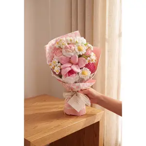 Hand-knitted floral yarn bouquet is soft to the touch, suitable as a gift for Mother's Day, Teacher's Day, or as an anniversary present for a loved one Pink