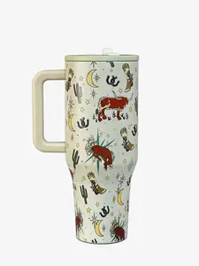 HydroJug 40oz is made of stainless steel and offers excellent insulation properties for both hot and cold beverages! Its straw design allows for enjoying cold drinks in summer and hot drinks in winter.