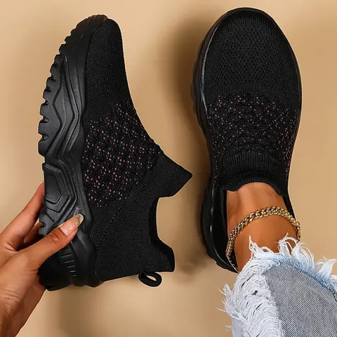 Women's Plain Color Low Top Sneakers, Casual Comfortable Breathable Sports Running Shoes, All-match Round Toe Slip on Shoes for Daily Wear, Walking Running Shoes, Knitted Running Shoes, Sporty Running Shoes, Running Style Sneakers