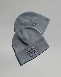 EMBOSSED BEANIE - HEATHER GREY