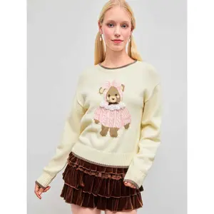 Cider Knit Round Neckline Bear Contrasting Binding Sweater