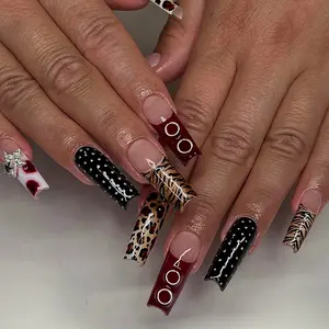 24pcs long square press on acrylic nails with wild leopard print, brown and coffee color metal circle five pointed star and black stripes sweet and cool Y2K red French edge autumn and winter hot style polka dot design portable fake nails, Nail Art
