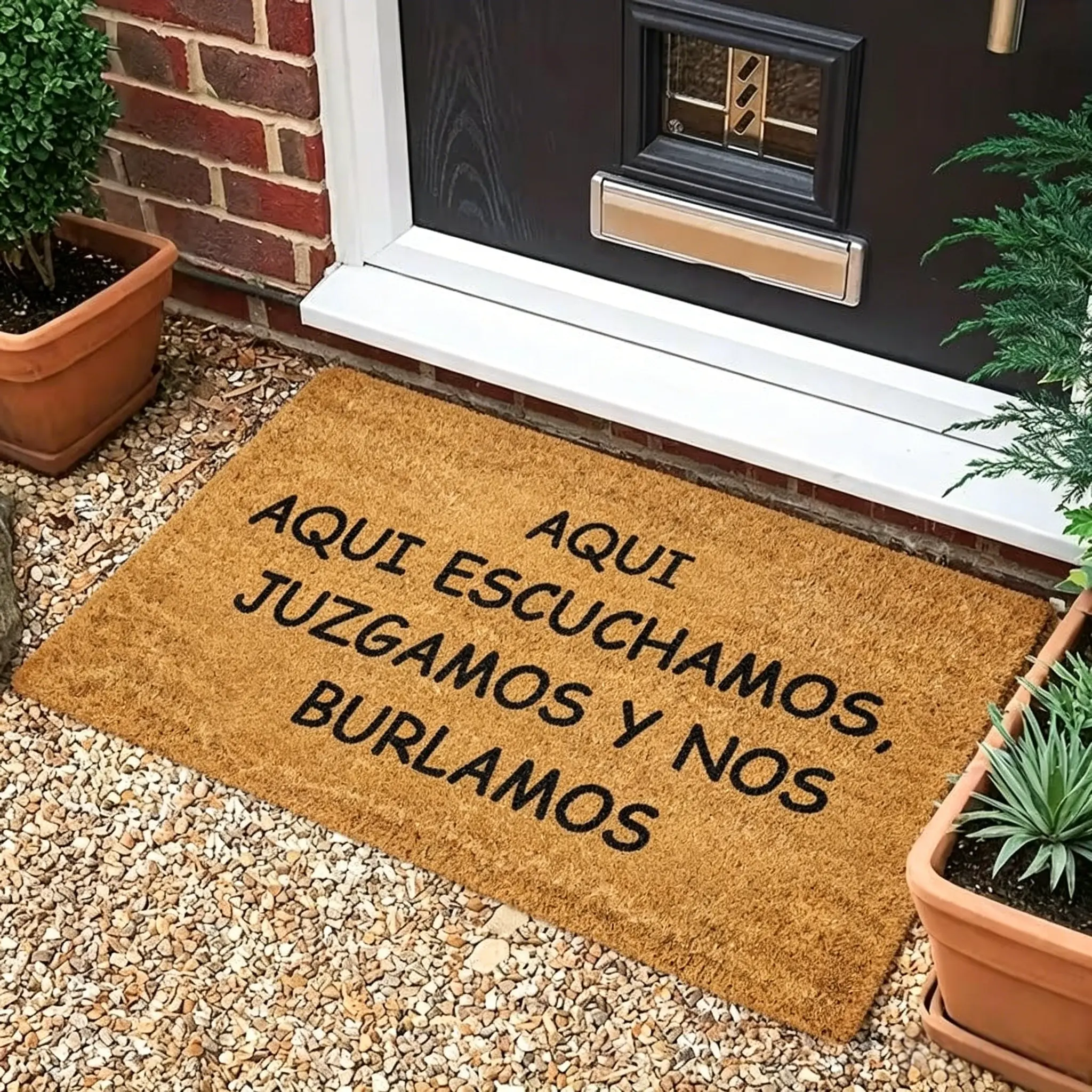 Funny Quote Spanish Letter Print Doormat - "Aqui Escuchamos Juzgamos y Nos Burlamos", Wire Loop PVC, Anti-Slip Grip, Wrinkle Resistant, Multi-Size, Retro Look Home Accessory, Front Door Decor, Indoor/Outdoor Household Textile
