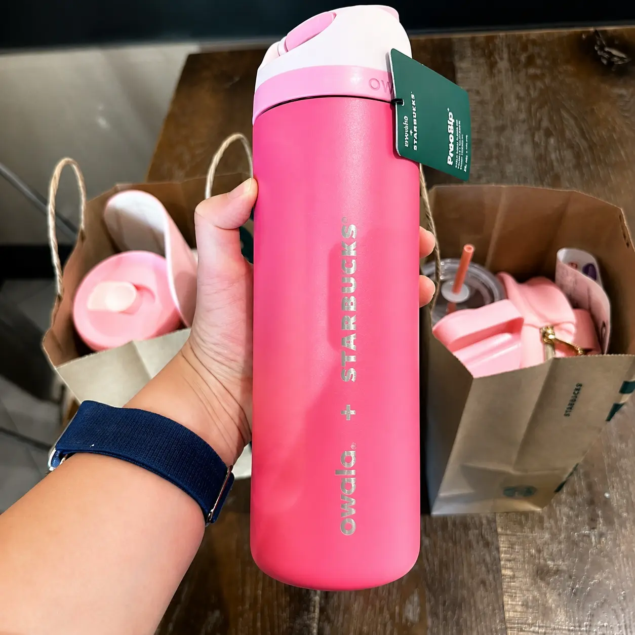 Starbucks x Owala Cold Cup 24oz Extreme-Cold Vacuum Stainless Steel, Limited Rare Edition Classic Logo Emblem Matte Stainless Steel Sports Gym Bottle