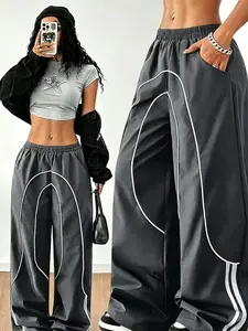 TikTok Viral Y2K 2 Piece Outfits for Women, Star Print Crop Top + Contrast Piping Baggy Wide Leg Pants Set, Streetwear 90s Retro Tracksuit, Casual Street Style Matching Set for Hip Hop, Skate, Gym, Daily Wea