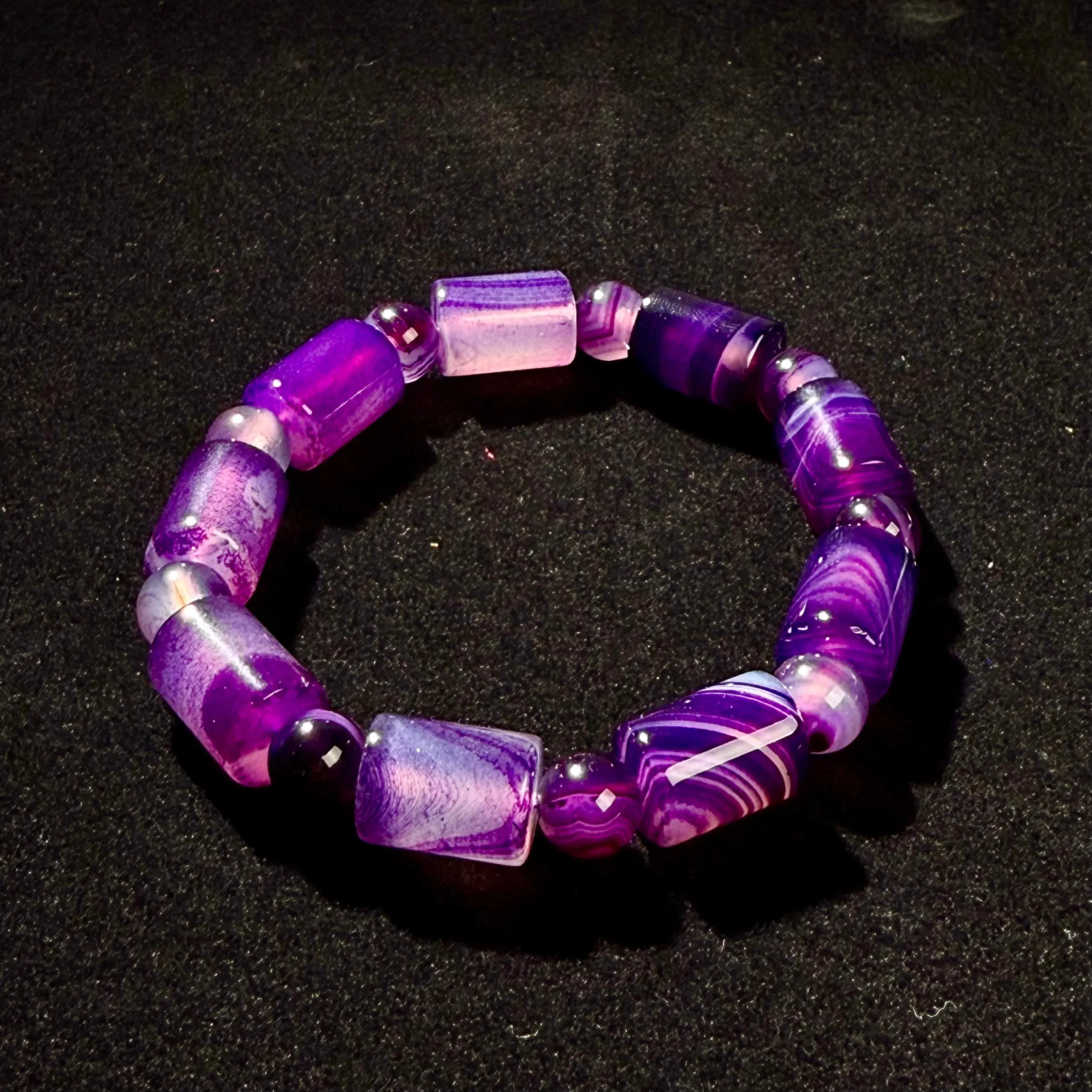 Purple Line Agate Bead Bracelets, Barrel Shape Gemstone Jewelry with a Spiritual Look, Unique Gift Ideas for Birthdays & Christmas, Agate Stone