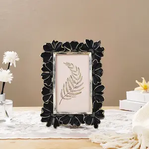 Resin Gold Trim Daisy Flower Frame, Photo Display Frame, Home Desk Decor, Horizontal Vertical Use, Photography Prop