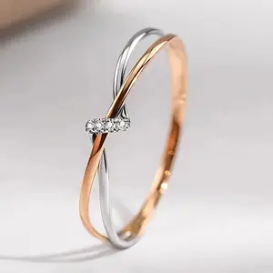 A Minimalist Style Engagement Ring for Women, Featuring a Dual-Tone Band Set with Synthetic Zirconia, Perfect for Daily Wear, Casual Vacations, And Elegant Additions