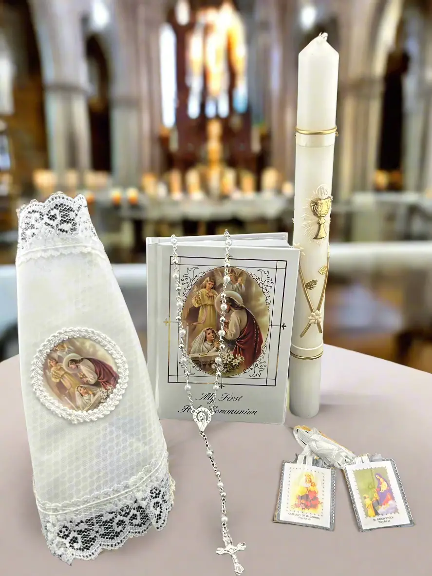 Girls Basic First Communion Candle Set (English)