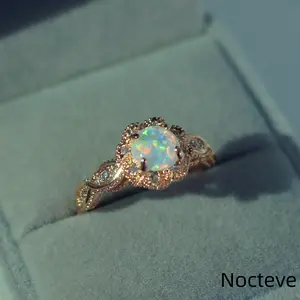 Women’s Two-Piece Couple Simulated Opal Base Alloy Ring Set, Iridescent Shimmer Daily Stack Jewelry Valentine Event & Gentle Dreamy Romantic Lady Holiday Gift Wear