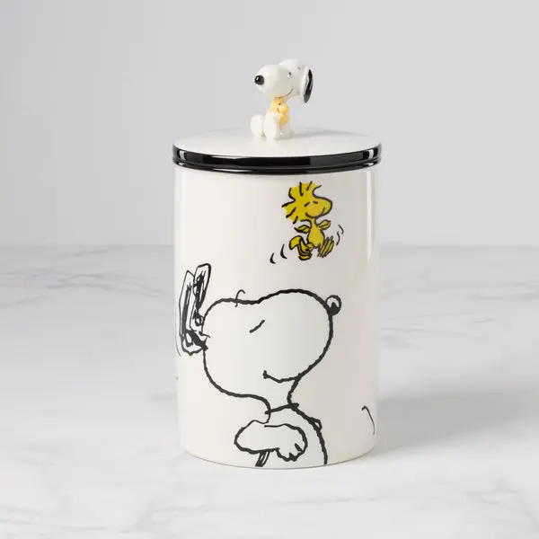 Lenox 897687 Chef Snoopy Round Canister, Cartoon Art Ceramic Body Home Organizer, Compact Form Storage Jar