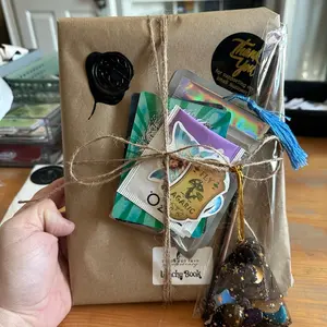 Three Ravens Series: Blind date with a Witchy Book Blind Date book lover