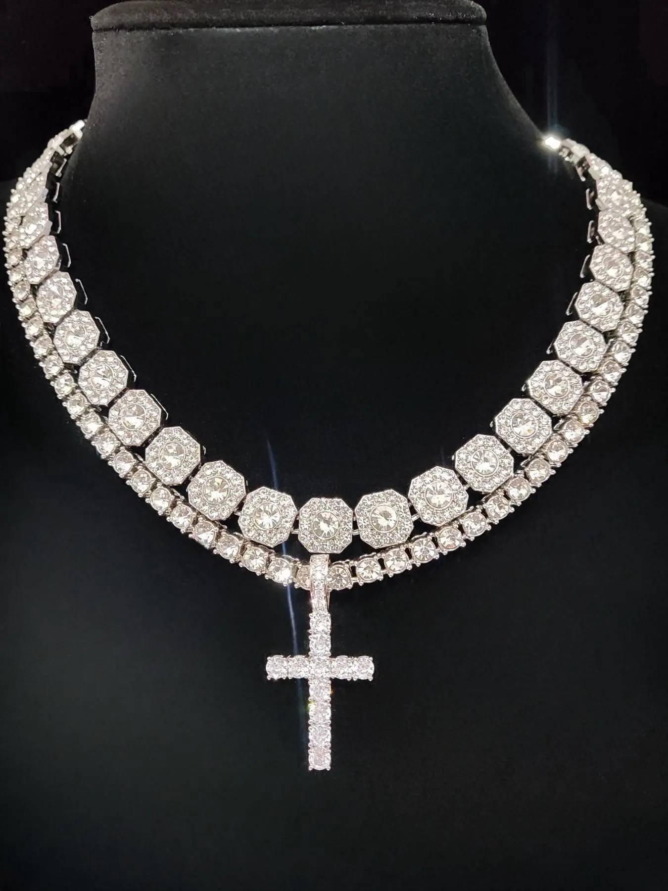 Men's Street Style Artificial Zircon Inlaid Cross Pendant & Cuban Chain Necklace, Cuban Link Design, Cuban Necklaces, Jewelry for Party, Daily Decor, Jewelry for Birthday Gift