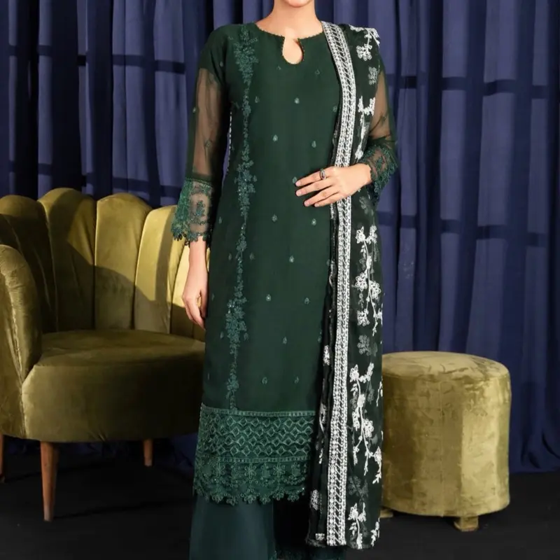Green Embroidery Three Piece Suit Size Small with Intricate Floral Patterns and Elegant Design