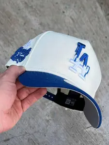 Los Angeles Dodgers New Era 9FORTY Snapback Baseball Cap – LA Logo & Anniversary Side Patch, MLB Streetwear Headwear