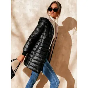 Women's fashionable quilted down jacket, 2025 new style, hooded faux fur lining, zipper design, warm, casual and stylish for winter wear. Hooded Down Jacket for Winter puffer  jacket