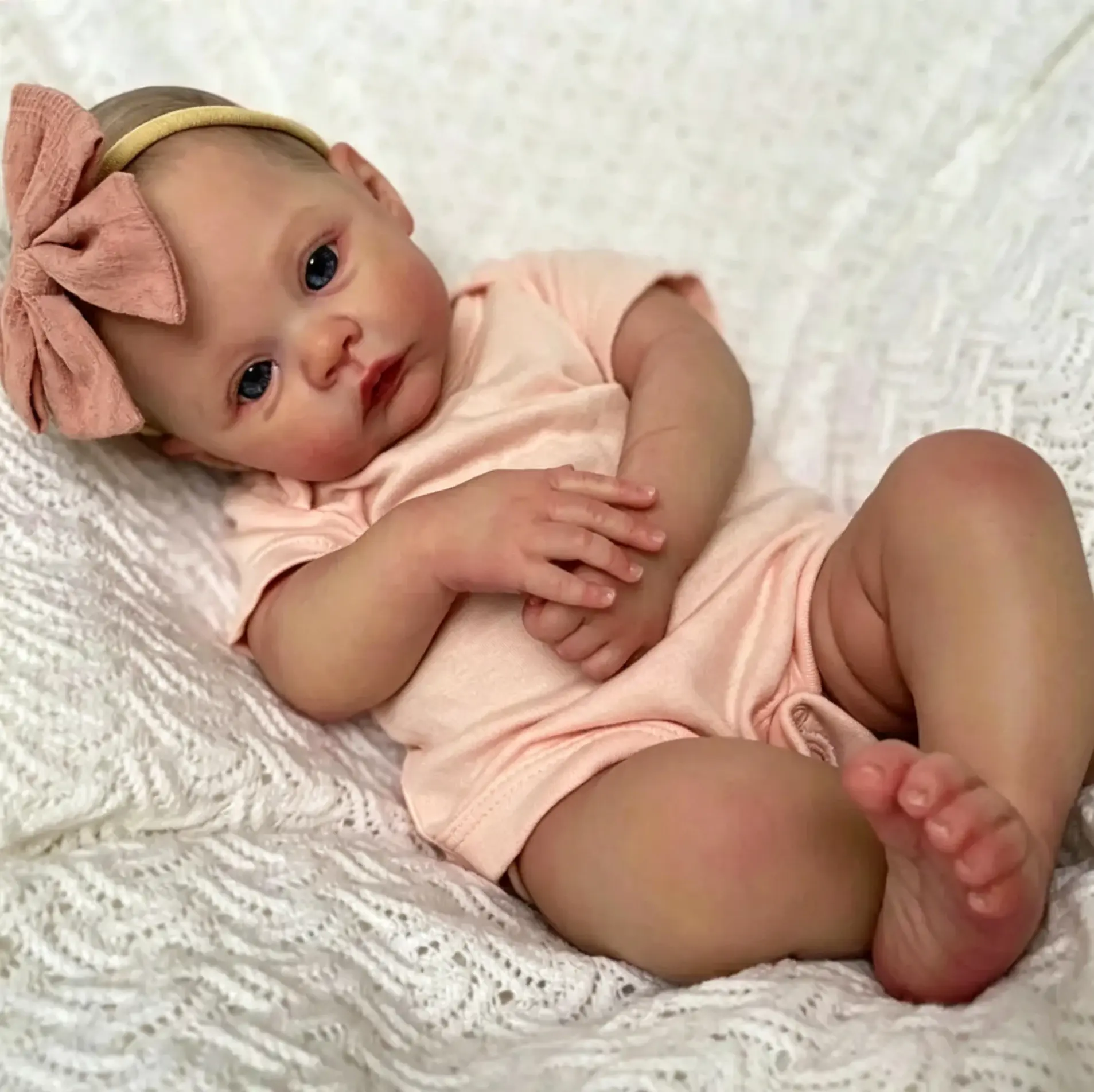 48cm Realistic Full Body Soft Vinyl Reborn Doll with 3D-painting Skin And Visible Veins, Alive 19inches Newborn Baby Handmade Dress Birthday Toy For Child Christmas Gift