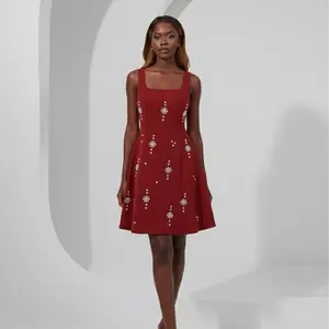 Elegant Sleeveless Party Dress