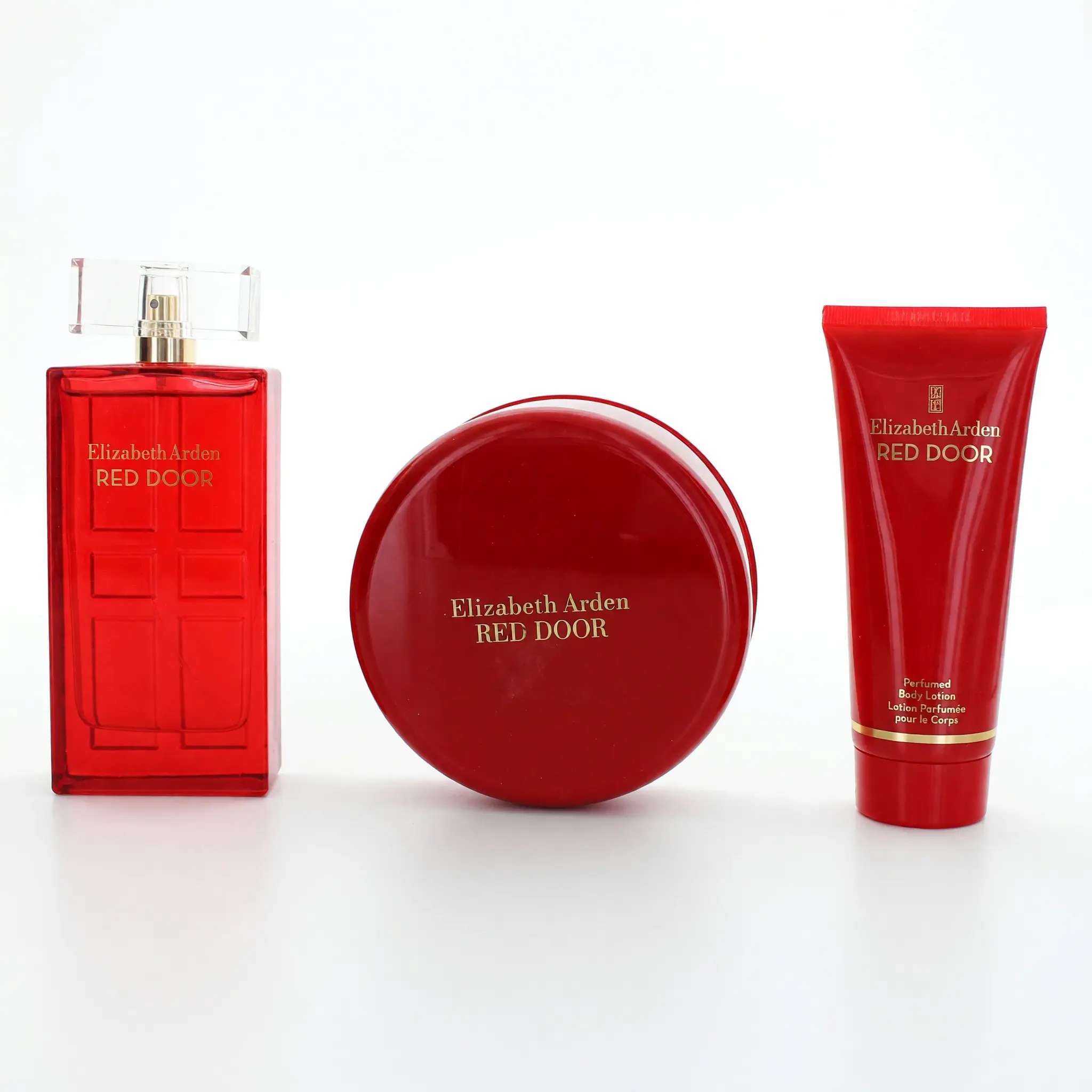 Red Door by Elizabeth Arden, 3 Piece Gift Set for Women with Powder Special Gift Set Body Care Bundle Scented Gift Set Perfume Fragrance Set